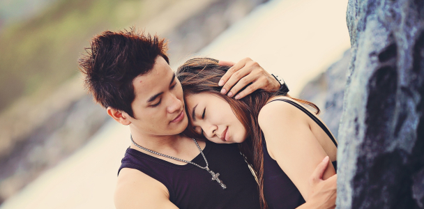 7 Tips How to Get a Boyfriend Even If Your Shy